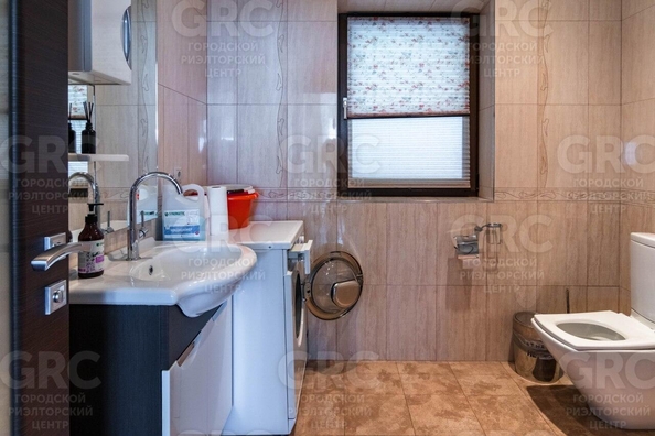
   Продам дом, 270 м², Сочи

. Фото 16.