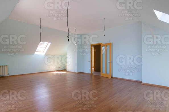 
   Продам дом, 212.9 м², Сочи

. Фото 2.
