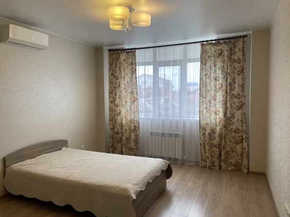 
  Продается 2-комн. квартира, 79 м², Гребенская ул, д. 66
. Фото 19.