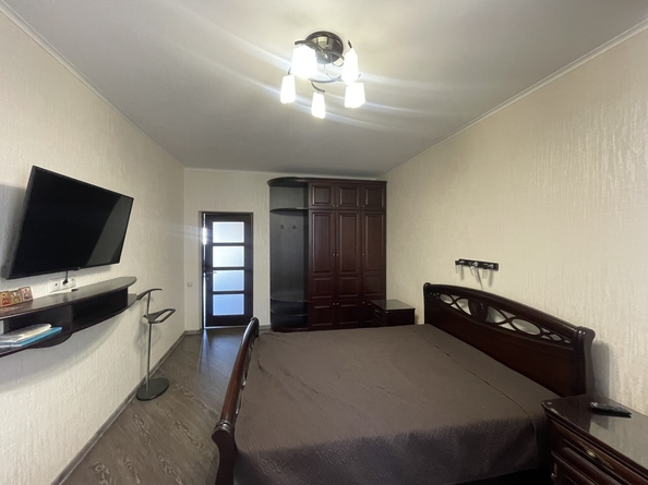 
  Продается 3-комн. квартира, 84 м², Лермонтова ул, д. 120
. Фото 1.
