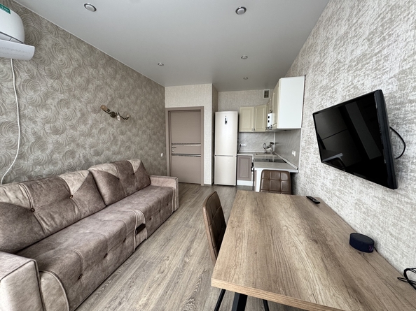 
  Продается 1-комн. квартира, 42 м², Толстого ул, д. 130к1
. Фото 4.