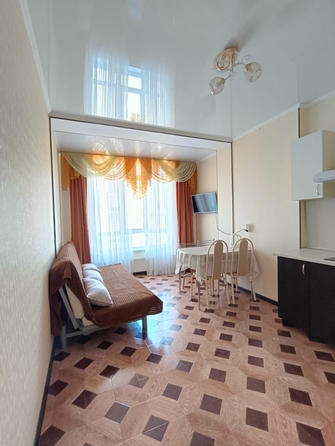 
  Продается 2-комн. квартира, 75 м², Кирова ул, д. 1
. Фото 13.