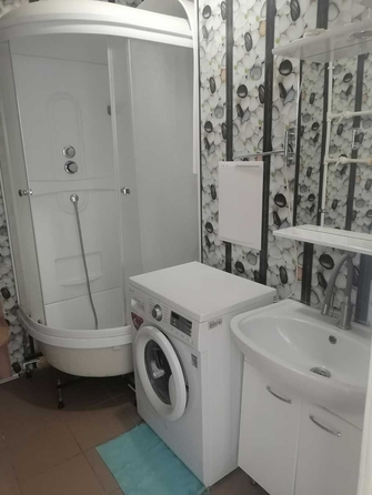 
  Продается 2-комн. квартира, 65 м², Ленина ул, д. 192
. Фото 3.