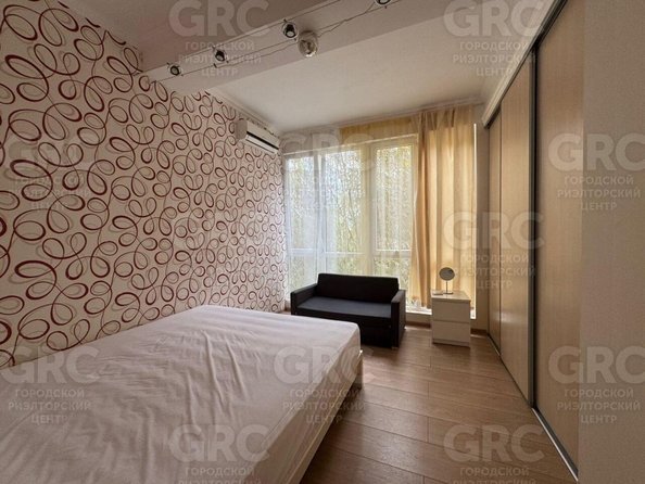 
  Продается 3-комн. квартира, 82.6 м², Дмитриевой ул, д. 5
. Фото 10.