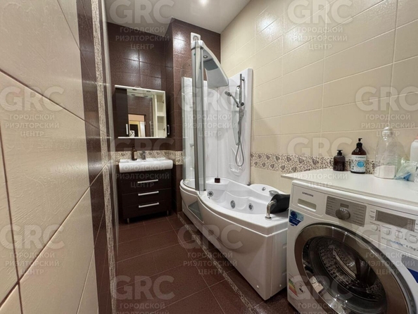
  Продается 3-комн. квартира, 82.6 м², Дмитриевой ул, д. 5
. Фото 19.