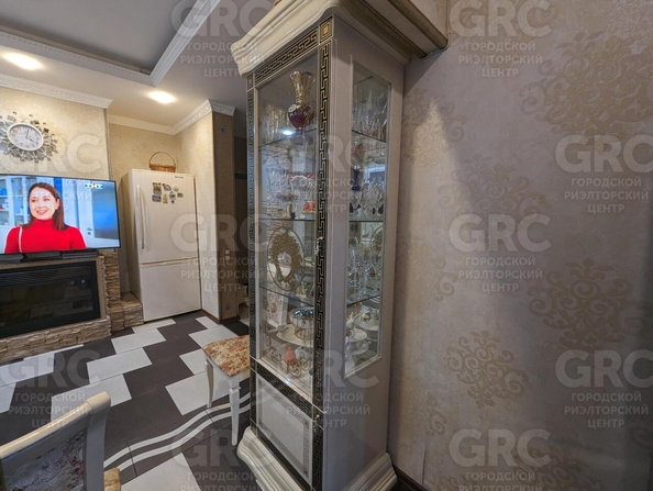 
  Продается 2-комн. квартира, 52 м², Голенева ул, д. 17/5
. Фото 4.