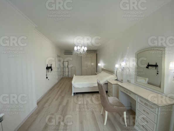 
  Продается 2-комн. квартира, 120 м², Чайковского ул, д. 23
. Фото 20.