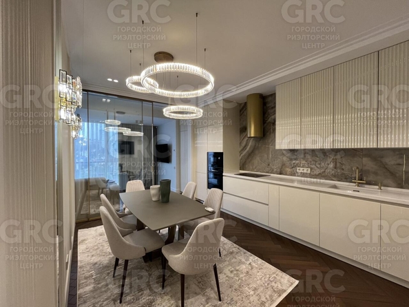 
  Продается 2-комн. квартира, 63 м², Парковая ул, д. 5
. Фото 15.
