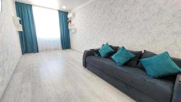 
  Продается 1-комн. квартира, 45 м², Ленина ул, д. 180Ак14
. Фото 7.