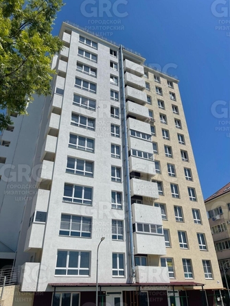 
  Продается 1-комн. квартира, 42 м², Гончарова ул, д. 3/1
. Фото 2.