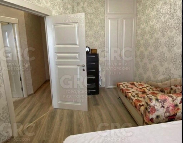 
   Продам 2-комнатную, 75 м², Пасечная ул, 22/2

. Фото 10.