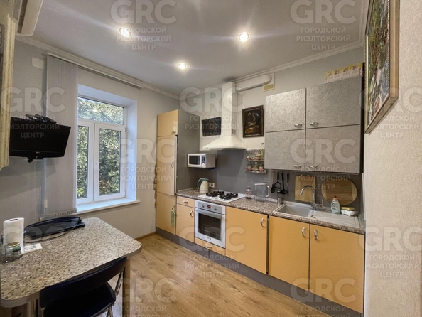
  Продается 2-комн. квартира, 60 м², Конституции СССР ул, д. 22
. Фото 10.