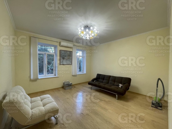 
  Продается 2-комн. квартира, 60 м², Конституции СССР ул, д. 22
. Фото 15.