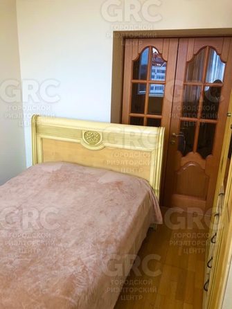 
   Продам 3-комнатную, 52 м², Бамбуковая ул

. Фото 2.