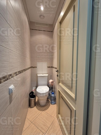 
  Продается 2-комн. квартира, 63 м², Сухумское шоссе ул, д. 13/7
. Фото 8.