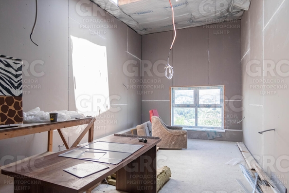 
  Продается апартамент, 40.3 м², Транспортная ул, д. 74б
. Фото 1.