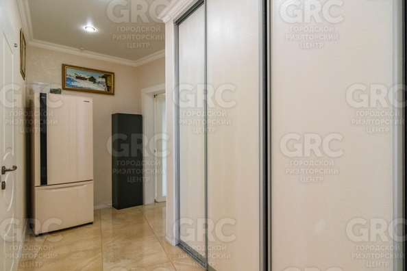 
   Продам 4-комнатную, 140 м², Ленина ул, 219/35

. Фото 22.