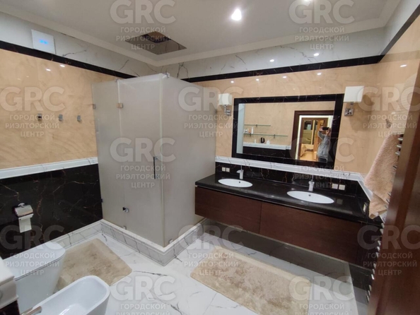 
  Продается 3-комн. квартира, 230 м², Нагорная ул, д. 11
. Фото 9.