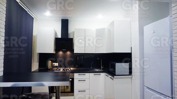 
  Продается 3-комн. квартира, 53.5 м², Роз ул, д. 37
. Фото 3.