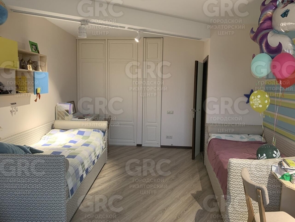 
  Продается 3-комн. квартира, 100 м², Горького ул, д. 87
. Фото 6.