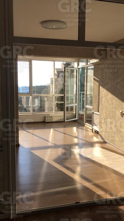 
  Продается 2-комн. квартира, 100 м², Первомайская ул, д. 19
. Фото 3.