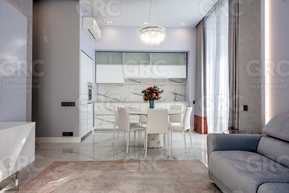 
  Продается 3-комнатный апартамент, 120.4 м², Добрых надежд (Адлерский р-н) ул, д. 42
. Фото 2.