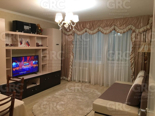 
  Продается 2-комн. квартира, 65 м², Островского ул, д. 47
. Фото 4.