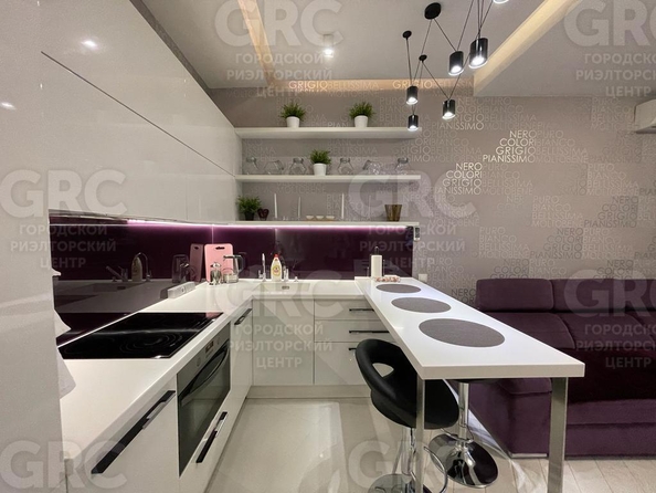 
  Продается 2-комн. квартира, 55 м², Горького ул, д. 87
. Фото 7.