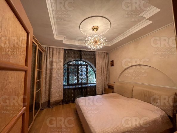 
  Продается 4-комн. квартира, 110 м², Советская ул, д. 46
. Фото 9.