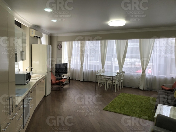 
  Продается 4-комнатный апартамент, 265 м², Войкова ул, д. 28/2
. Фото 2.