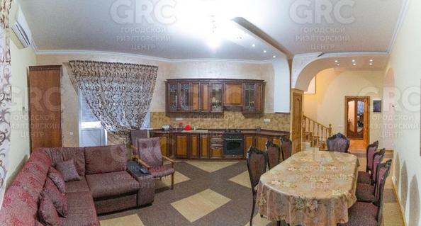 
  Продается 4-комн. квартира, 150 м², Фадеева ул, д. 31
. Фото 1.