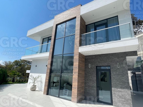 
   Продам коттедж, 203.6 м², Сочи

. Фото 1.