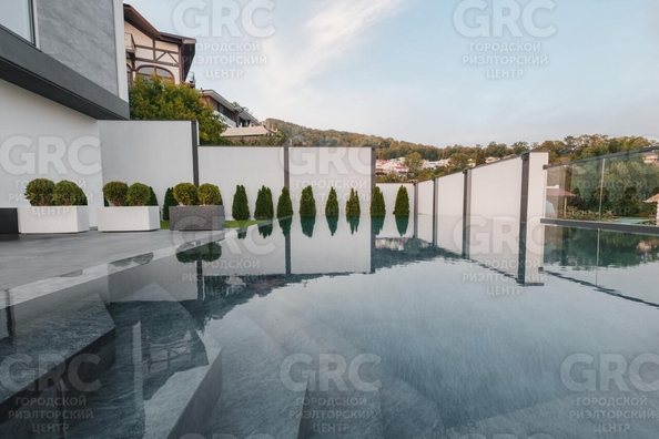 
  Продается дом, 300 м², Сочи
. Фото 8.