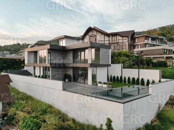 
  Продается дом, 300 м², Сочи
. Фото 26.