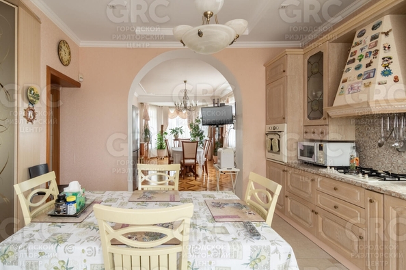 
  Продается дом, 376.8 м², Сочи
. Фото 7.