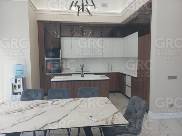 
  Продается дом, 350 м², Сочи
. Фото 34.