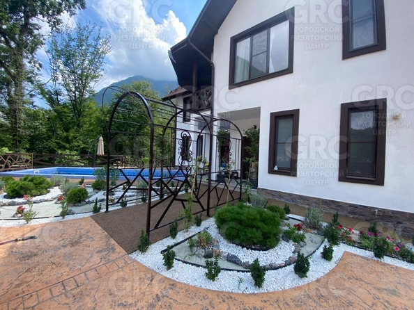 
  Продается коттедж, 300 м², Сочи
. Фото 2.