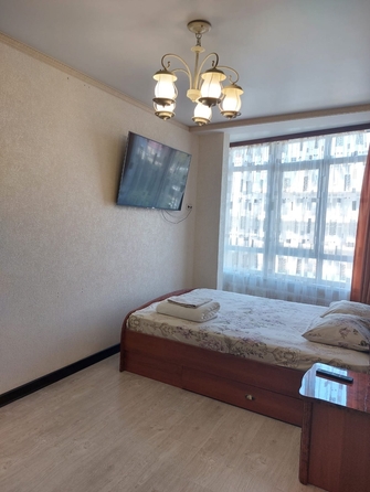 
   Продам 1-комнатную, 40 м², Кирова ул, 1

. Фото 3.