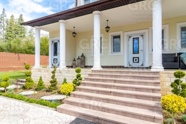 
   Продам дом, 357 м², Сочи

. Фото 11.