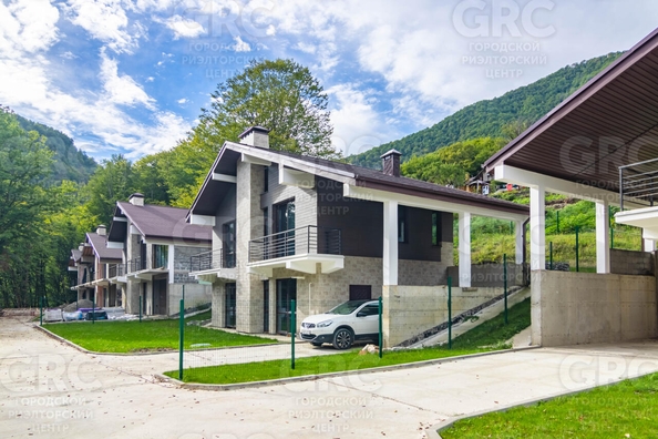 
   Продам коттедж, 200 м², Сочи

. Фото 6.