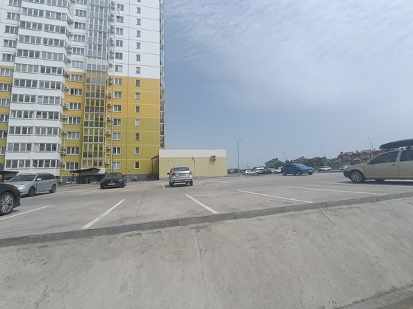 
   Продам 1-комнатную, 42 м², Ленина ул, 233

. Фото 30.