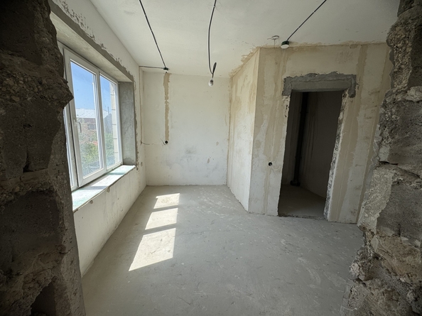 
   Продам 1-комнатную, 42 м², Интернациональная ул, 8

. Фото 10.