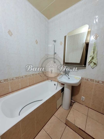 
  Продается 2-комн. квартира, 52 м², Парус мкр, д. 9
. Фото 9.