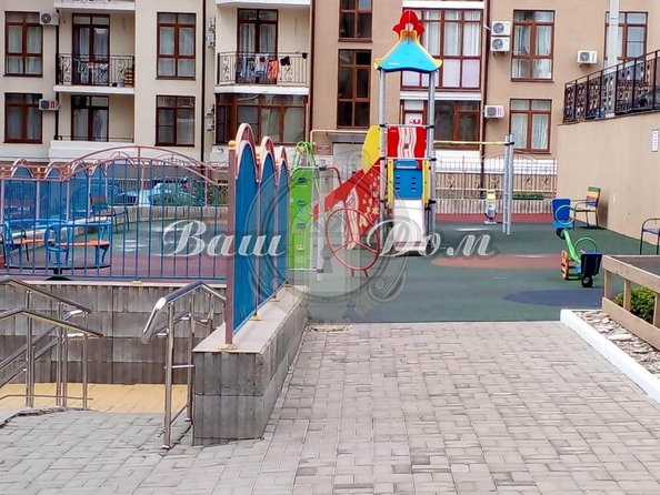 
  Продается 2-комн. квартира, 65.9 м², Суворова ул, д. 27к1
. Фото 27.