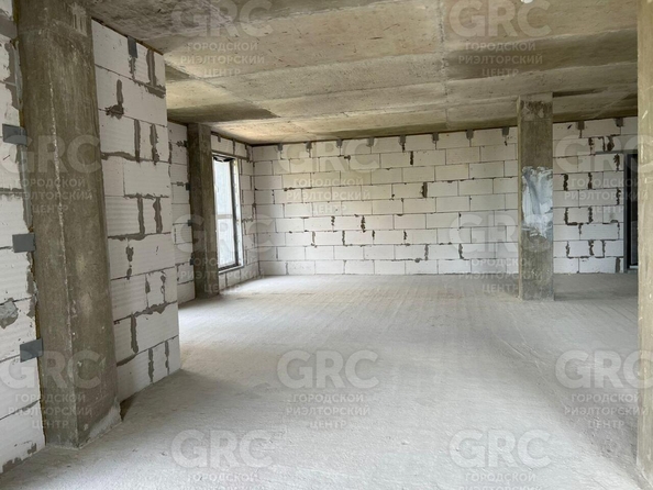 
  Продается 3-комн. квартира, 97 м², Туапсинская ул, д. 10
. Фото 7.