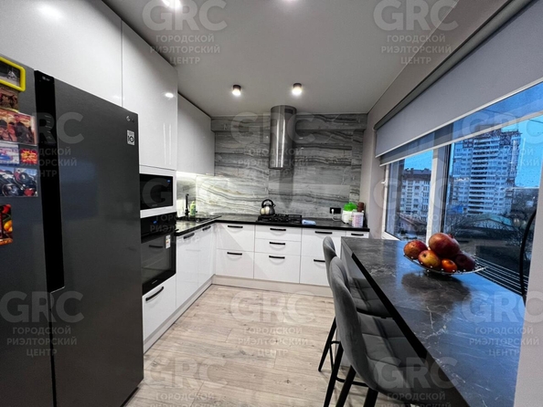 
  Продается 3-комн. квартира, 72 м², Невская ул, д. 14
. Фото 2.
