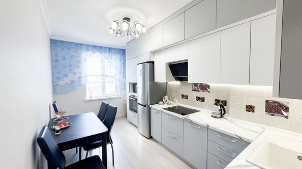 
  Продается 1-комн. квартира, 41 м², Протапова ул, д. 90
. Фото 4.
