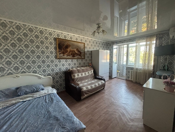 
  Продается 1-комн. квартира, 30 м², Крымская ул, д. 83
. Фото 3.