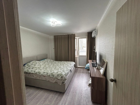 
  Продается 2-комн. квартира, 72 м², Адмирала Пустошкина ул, д. 16
. Фото 8.