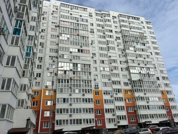 
  Продается 2-комн. квартира, 72 м², Адмирала Пустошкина ул, д. 16
. Фото 19.